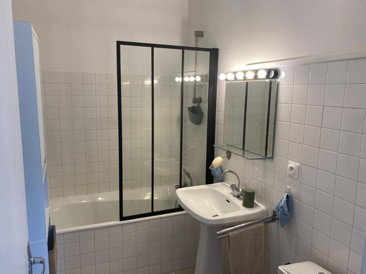 Agreable Petit Gite Avec Piscine Et Jardinet Salies-de-Béarn 외부 사진
